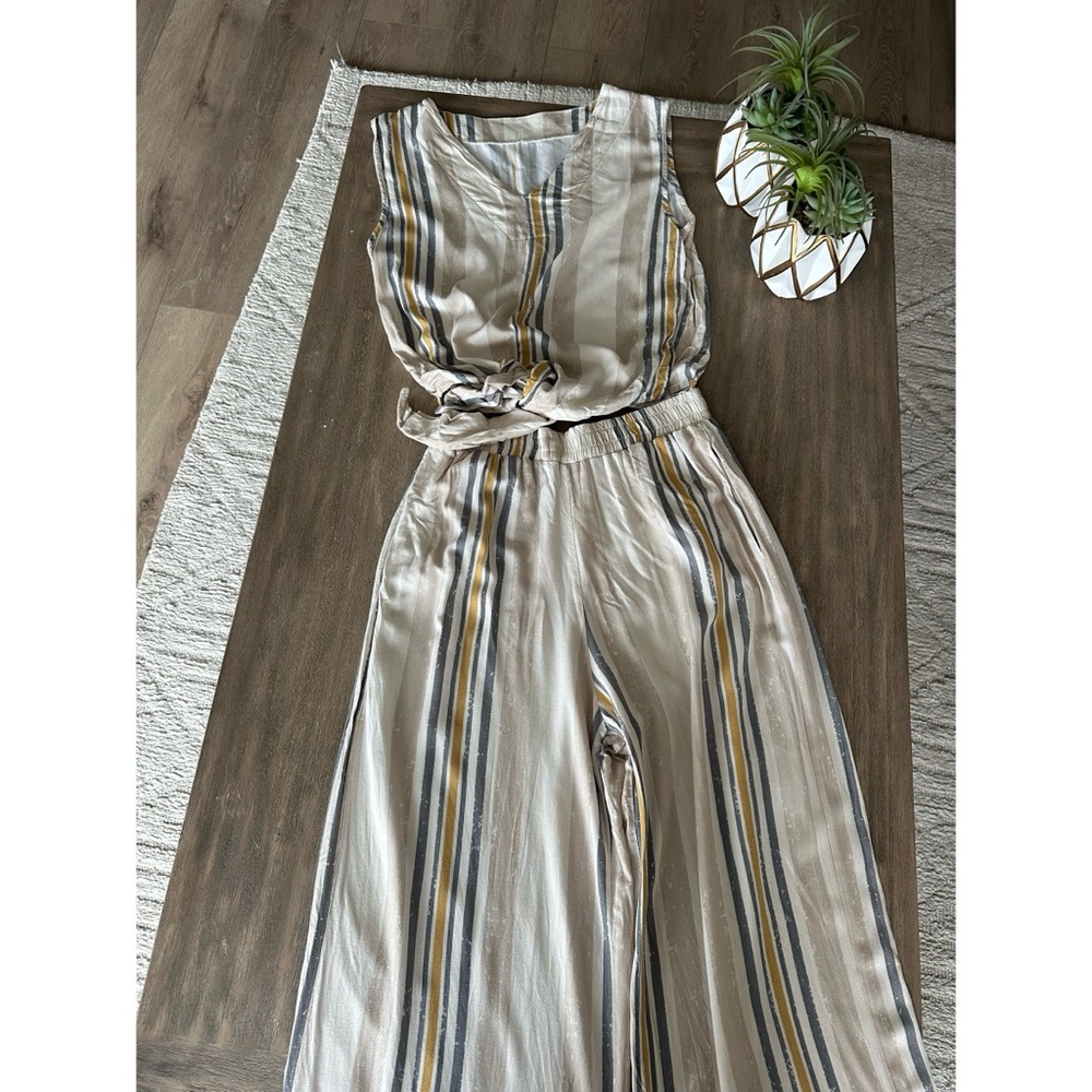 Boutique Striped Sleeveless Jumpsuit